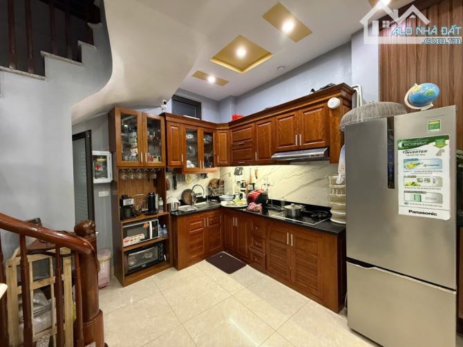 BÁN NHÀ Ỷ LA_HÀ ĐÔNG_NGÕ RỘNG THOÁNG_Ô TÔ TRÁNH_30m²x4T1Tum_5.9 TỶ - 2