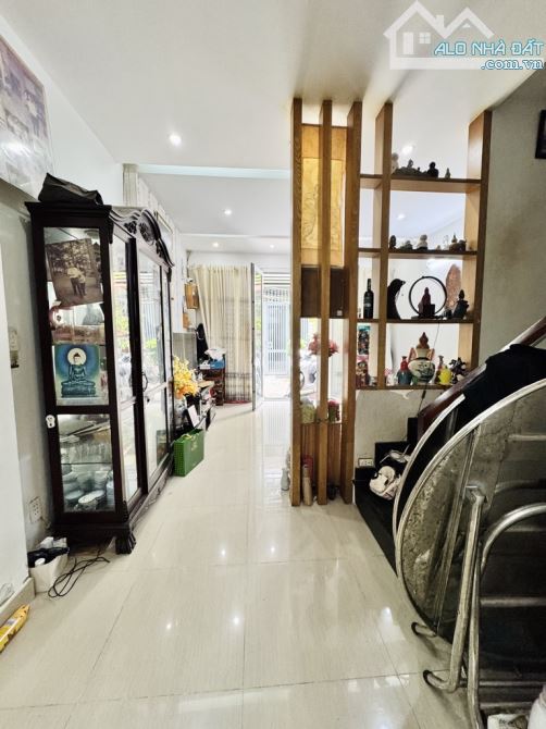 Bán gấp nhà 2 tầng đúc dt 4.5x13.5m, Bùi Thị Xuân, Phường 1, Tân Bình, Giá nhỉnh 8 tỷ TL - 2