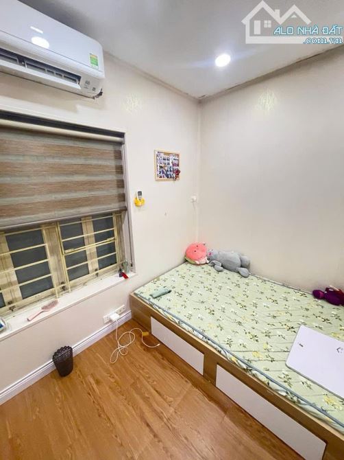 Bán Căn hộ Tập thể Tân Mai, 2 Mặt thoáng, DT 70m2* 1 tầng * Giá 3,75 Tỷ - 2