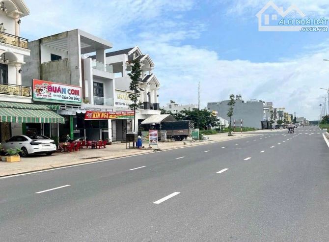 CHỦ NGỘP CẦN BÁN LÔ ĐẤT 138M2 GIÁ 1TỶ8 SÁT CHỢ LONG THÀNH NGAY ĐƯỜNG LÊ DUẨN - 2