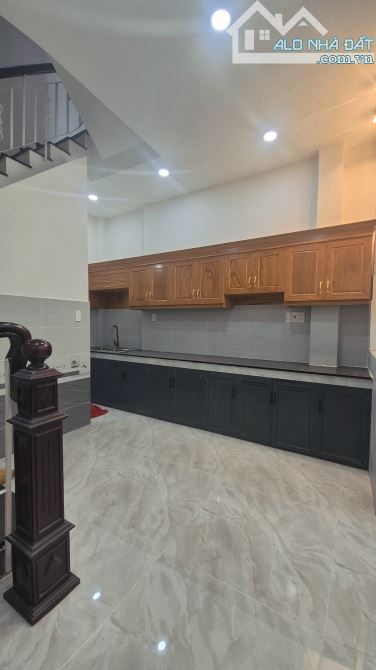 BÁN NHÀ NGAY TRỤC ĐƯỜNG Nguyễn Thái SƠN MẶT TIỀN ĐS 1 P4 Gò VẤP NHÀ 4 TẦNG BTCT GIÁ 7TY45 - 2