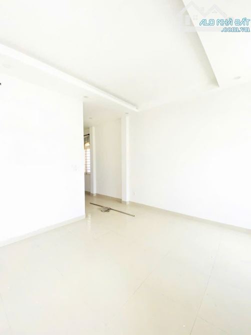 LÊ TẤN BÊ, 5,5 x 13, NỠ HẬU 9M, 3TẦNG, 5PN, BÌNH TÂN GIÁP Q6,TÂN PHÚ, SÁT AEON, CHỈ 4.X TỶ - 2