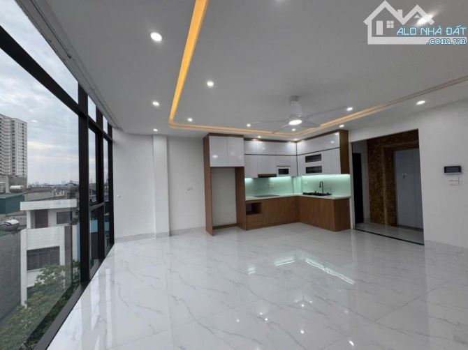 NHÀ MỚI XÂY DỰNG 7 TẦNG, THANG MÁY NHẬP KHẨU, DV HÀNG BÈ KIẾN HƯNG GIÁ 17.xx tỷ - 2