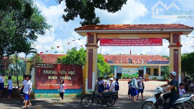 Bán lô đất 220m2 gần Dự án VinGroup 200ha. Giá 490 triệu - 2
