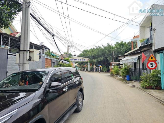 Đất gần ngã ba Tân Vạn, khu dân cư Bình An, sổ riêng, 622 Dĩ An - 2