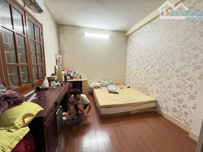 CHUNG CƯ MẶT ĐƯỜNG LÁNG HẠ NGUYÊN BẢN, CĂN GÓC, 2 THOÁNG, OTO, SỔ TO 72M2 GIÁ 5,3 TỶ - 2
