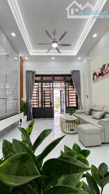 Nhà 2 tầng FULL NỘI THẤT đường THẠNH LỘC 37 phường Thạnh Lộc Q12 DT 50,9m2 (4x12,8) hẻm 7m - 2