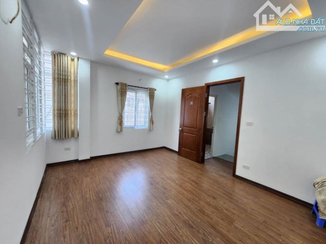 SIÊU HIẾM nhà Mỹ Đình 32m giá 6,3 tỷ,  lô góc, gần ô tô, nhà đẹp ở ngay. - 2