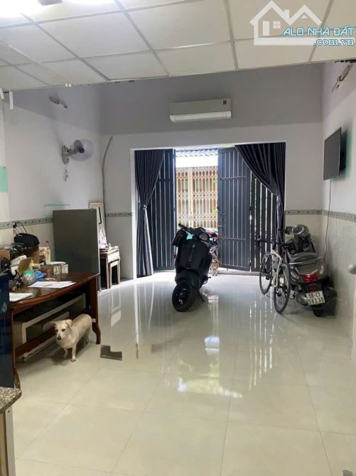 NHÀ NHỎ – GIÁ NHẸ – Ở NGAY LIÊN KHU 4-5 (M604.238.41.90) - 2