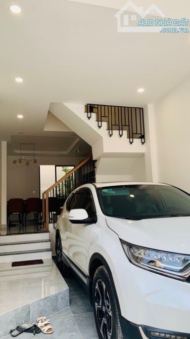 NHÀ MỚI ĐẸP Ở NGAY, HẺM XE HƠI, GẦN CHỢ THỦ ĐỨC, 4 TẦNG, 68m2, CHỈ 8,2 TỶ. - 2