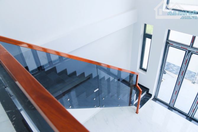 BÁN NHÀ MT ĐƯỜNG NGAY TT CẦN ĐƯỚC FULL NỘI THẤT - 2