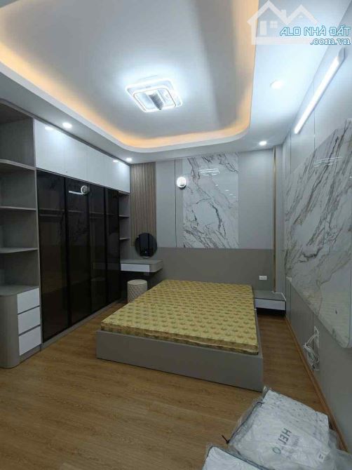 Bán nhà 6 tầng thang máy phố Trần Hữu Tước, Đống Đa, 43m2, 10.25 tỷ - 2