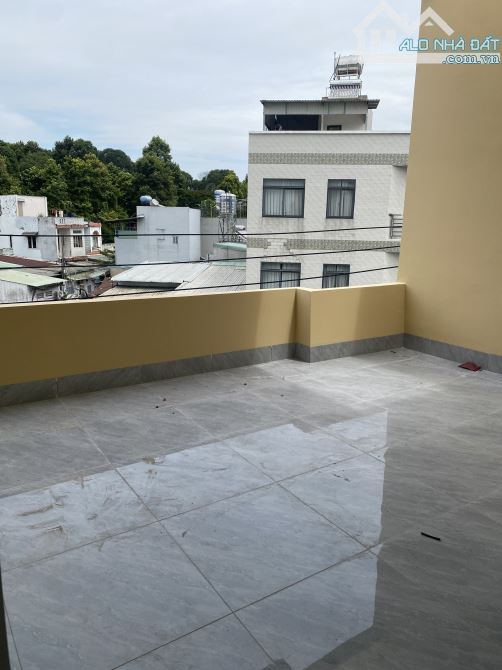 NHÀ MẶT TIỀN KINH DOANH, 3 TẦNG, T/TÂM DĨ AN, VÔ LÝ THƯỜNG KIỆT, NGANG ĐẸP 5,5M, GIÁ MỀM - 2