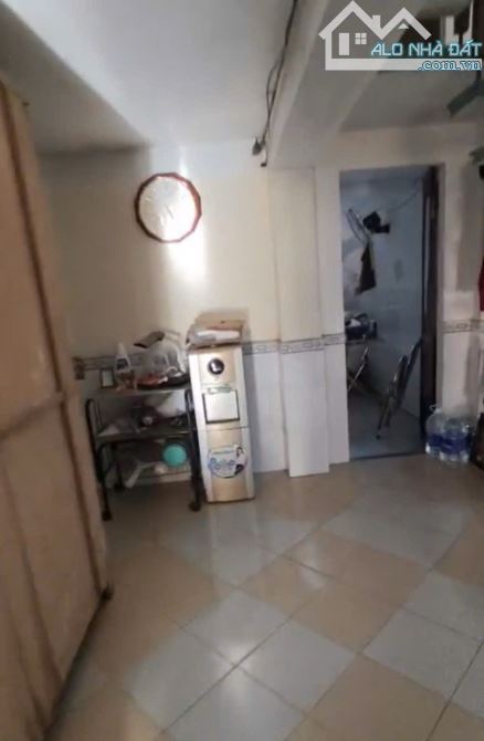 BÁN ĐẤT TẶNG NHÀ 2 TẦNG MẶT TIỀN PHÓ ĐỨC CHÍNH - SÁT VƯƠNG THỪA VŨ - 2