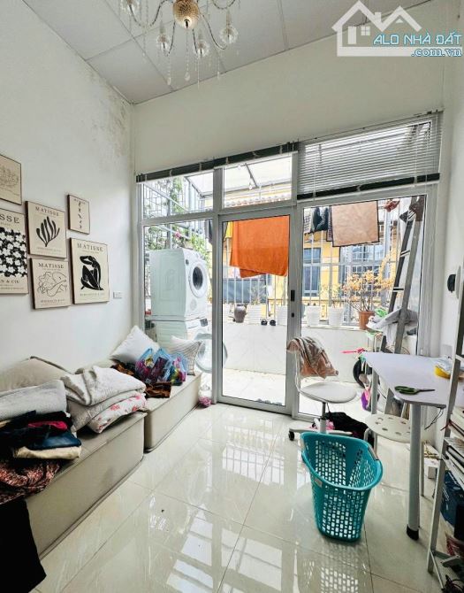 Bán gấp nhà Ngọc Khánh gần Đài THVN: 25m x 5T, ô tô, kinh doanh, an sinh cực tốt. - 2