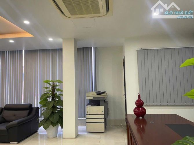 chủ cần bán nhà  Nguyễn Xiển – ô tô tránh – diện tích 52m ,mặt tiền 5,1m giá 26 tỷ - 2