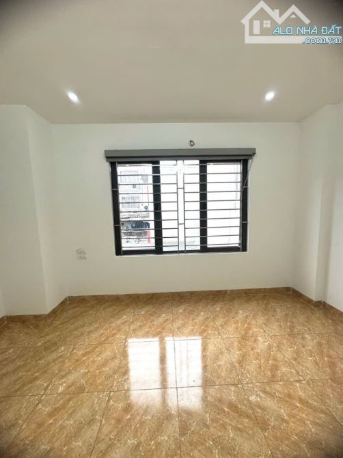 BÁN NHÀ RIÊNG PHỐ ĐÔNG THIÊN - 23M2, 4 TẦNG 3 NGỦ, 3 PHỤ, SỔ ĐỎ RIÊNG. GIÁ 4,6 TỶ - 2