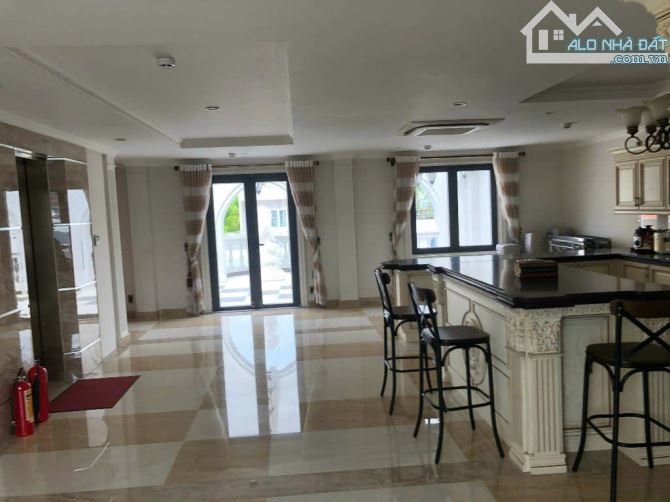 Bán nhà hẻm 10m đường Lê Văn Sỹ quận 3, 9x22m vị trí rất đẹp và sang, giá tốt chỉ 39 tỷ - 2