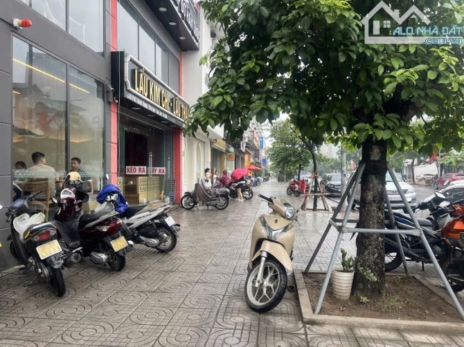 MẶT PHỐ VIP – 90M, 6M TIỀN, 4 TẦNG KD – VỈA HÈ RỘNG – KD TỐT NHẤT TRÂU QUỲ - 2