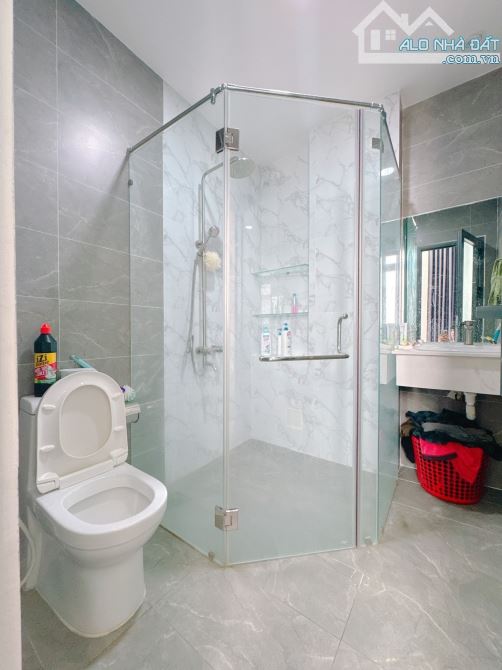 bán nhà hẻm 5 nơ trang Long, phường 7, Quận Bình Thạnh, DT:9x5m.4 tầng .Giá :8.3 tỷ (TL) - 2