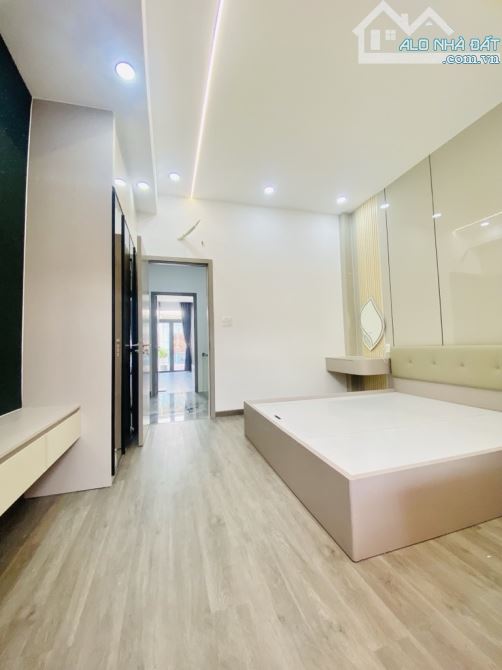 BÁN NHÀ TÂN BÌNH, GẦN MẶT TIỀN NGUYỄN SỸ SÁCH - TRẦN THÁI TÔNG, 76M2 - 2