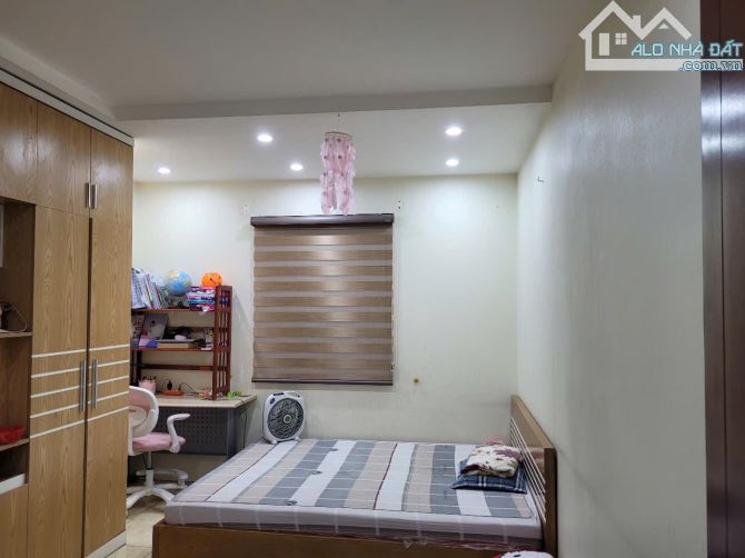 Bán Chung cư Quân Đội Thạch Bàn 75m -4 tỉ 050 triệu Long Biên - 2