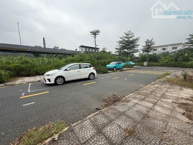 🌿 CHỦ BÁN ĐẤT ĐẸP 145m². MT 8m – 1.5Km là KĐT ECOPARK – GIÁ CHỈ 5,8 TỶ - 2