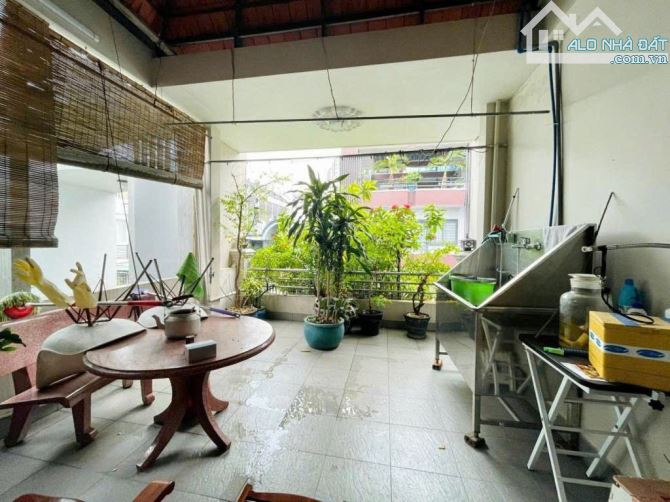 Bán nhà mặt tiền kinh doanh Năm Châu, P11, Tân Bình (4x15.5m) 4 tầng - Giá bán 13.9 tỷ - 2