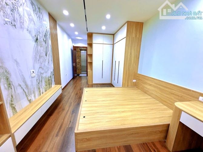 Siêu Đẹp - XUÂN THUỶ - CẦU GIẤY -35M x 6 TẦNG - THANG MÁY- FULL ĐỒ - Ô TÔ  CÁCH 20M . - 2