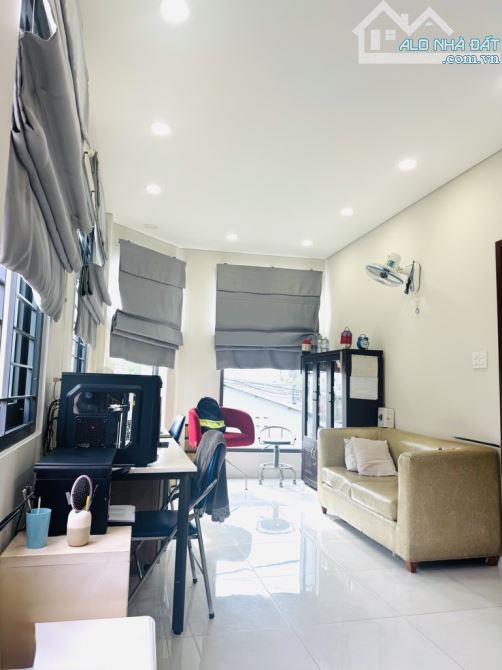 LÔ GÓC 4 TẦNG - 56M2 - NGANG 6M HIẾM - HẺM XE TẢI - NGUYỄN BỈNH KHIÊM GÒ VẤP, 10.x TỶ - 2