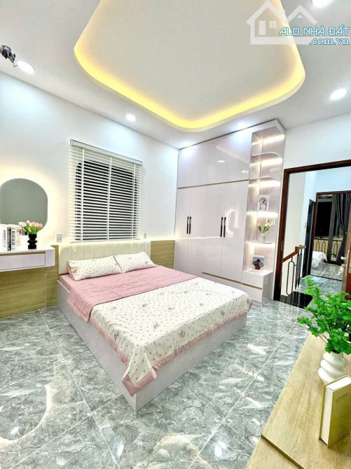 Nhà mới 2 tầng 3.2x12m 3PN 3WC 58/88 Phan Văn Trị 5.15 tỷ - 2
