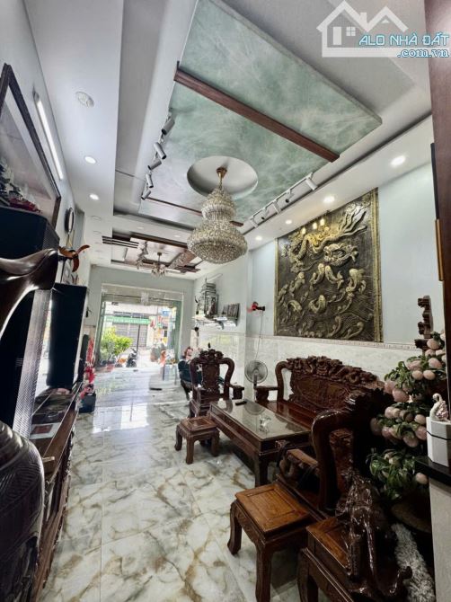 Bán Gấp nhà mặt tiền Kinh Doanh Đ số 5 BHH gần Aeon Tân Phú 88m2,4 Tầng  14 tỷ - 2