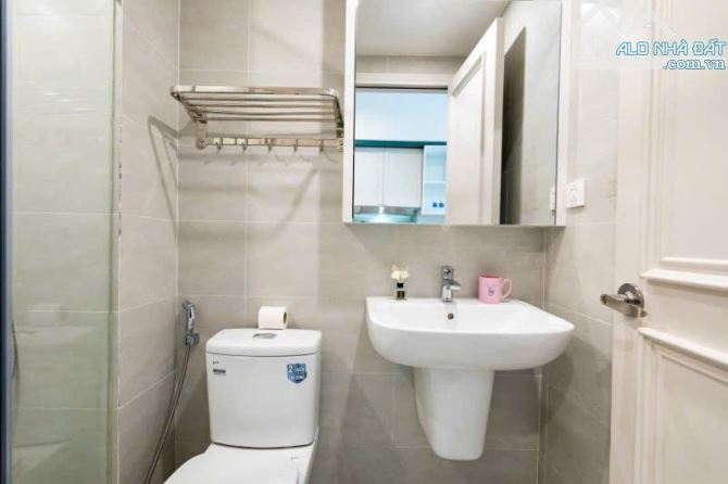 Bán chung cư cao cấp 1 phòng ngủ Masteri Millennium 132 Bến Vân Đồn, Quận 4 - 2