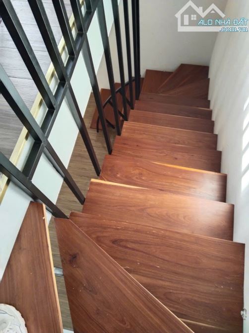 NHÀ HẺM LÊ DUẨN TRUNG TÂM BMT 2 tỷ 250 triệu - 2