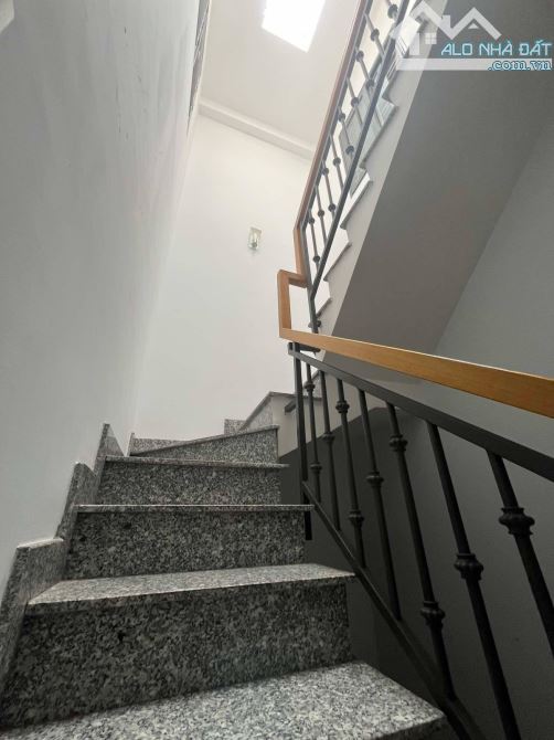 🏘️🚘 QUẬN 10-LÝ THÁI TỔ- GẦN BV NHI ĐỒNG -38M2- 4TẦNG-CHỈ 8,3TỶ-VỊ TRÍ ĐẸP. - 2