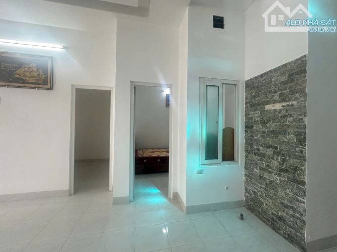 Bán nhà 80m2 ngang 7.4m Phường Vĩnh Hòa Nha Trang - 2