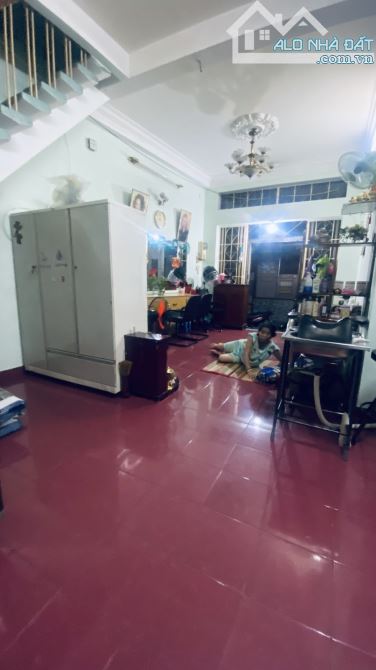 Thật 100%,Bán Nhà hẻm xe hơi gần 187 Thích quảng đức phường 4 Phú Nhuận,2tầng,50m2, xíu 5T - 2