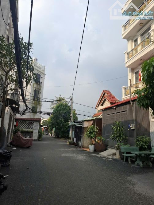 Bán biệt thự gò vấp đường trước nhà 7m thuận lợi duy chuyển qua các quận huyện khác - 2