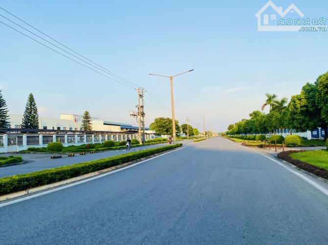 Hơn 1 tỷ-54m2-Quang Tiến-Sóc Sơn-đường thông-xe tải vào tận đất - 2