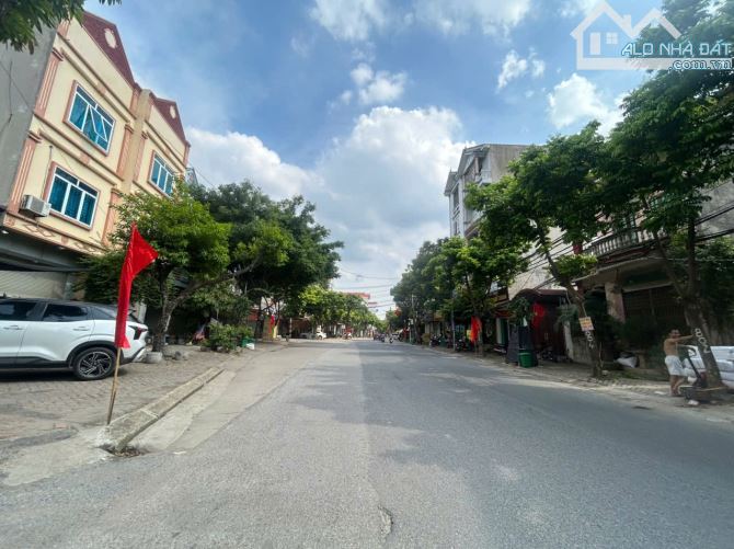 Bán lô đất tại xóm vang cổ loa dt 63.9m đường trước đất 3m ô tô vào đất - 2