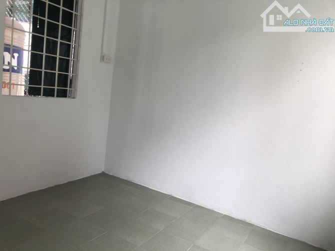 Cho thuê nhà ngõ 491 Đường La Thành, Phường Thành Công, Ba Đình. DT 50m x 3 tầng, giá 9tr - 2