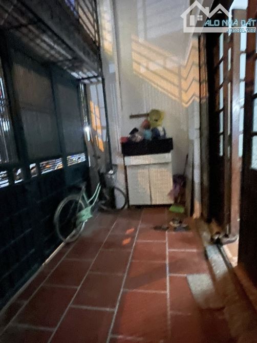 Bán nhà Phan Đình giót, Thanh Xuân, 94m2x2T, Mặt tiền 4.8m, Giá 23.6 tỷ, oto vào nhà - 2