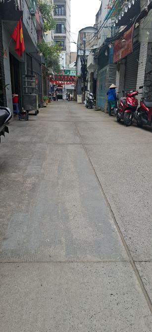 Bán nhà 6 tầng thang máy chỉ 17 tỷ đường Trần Quang Diệu Quận 3 - 4