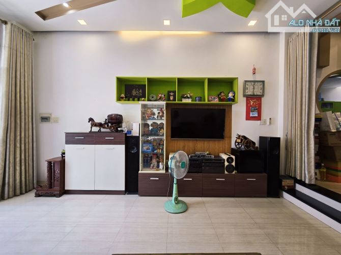 🏡 HOA HẬU QUỐC DÂN – HUỲNH THỊ ĐỒNG – SÁT QUẬN 7 - 7 TỎI (TL) - 3