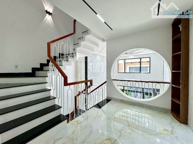Quận Gò Vấp-Nhà đẹp-Hẻm ô tô-Sát MT Thống Nhất-P15-55m2 nở hậu-4/4,5x13-4tầng-4PN - 3