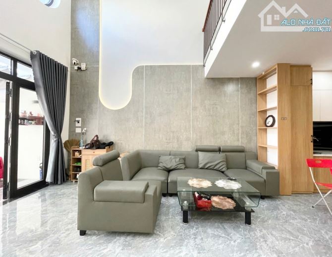 Bán gấp nhà đẹp oto  ngủ trong nhà Nguyễn Công Hoan - 3