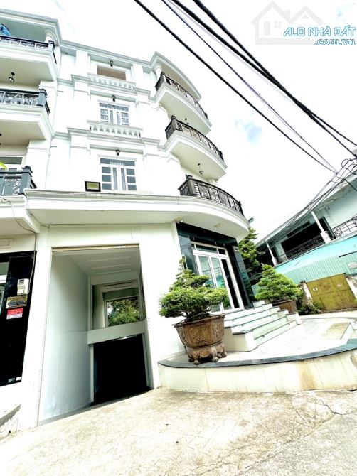 Biêt Thự lô góc Thanh Xuân q12 / 7,5 x15 cao cấp - 3