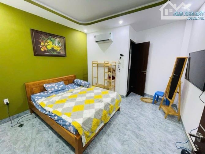 BÁN NHÀ CÓ GARA Ô TÔ_ĐƯỜNG NGUYỄN TRƯỜNG TỘ_PHƯỜNG 3_CĂN GÓC 2 MẶT TIỀN CỰC KỲ ĐẸP - 3