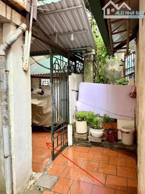 Căn hộ tầng 1 TRẦN PHÚ Ba Đình - 35m chỉ 4.15 tỷ - NGÕ NÔNG, TRƯỚC NHÀ SÂN THOÁNG, Ở NGAY