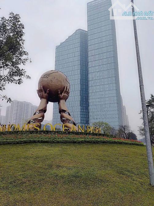 Bán nhà 4 tầng 42m²,full nội thất, nhà đẹp dân xây chắc chắn tại kiêu kỳ gia lam - 3